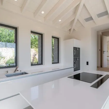 Beautiful In Great Location - Saint-tropez! * Saint-Tropez