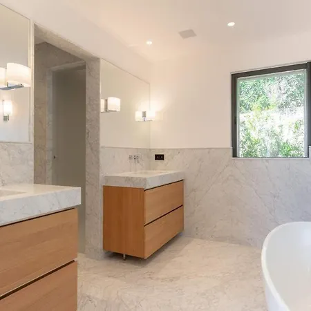Beautiful In Great Location - Saint-tropez! Villa