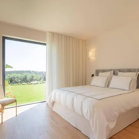 Villa Beautiful In Great Location - Saint-tropez! *